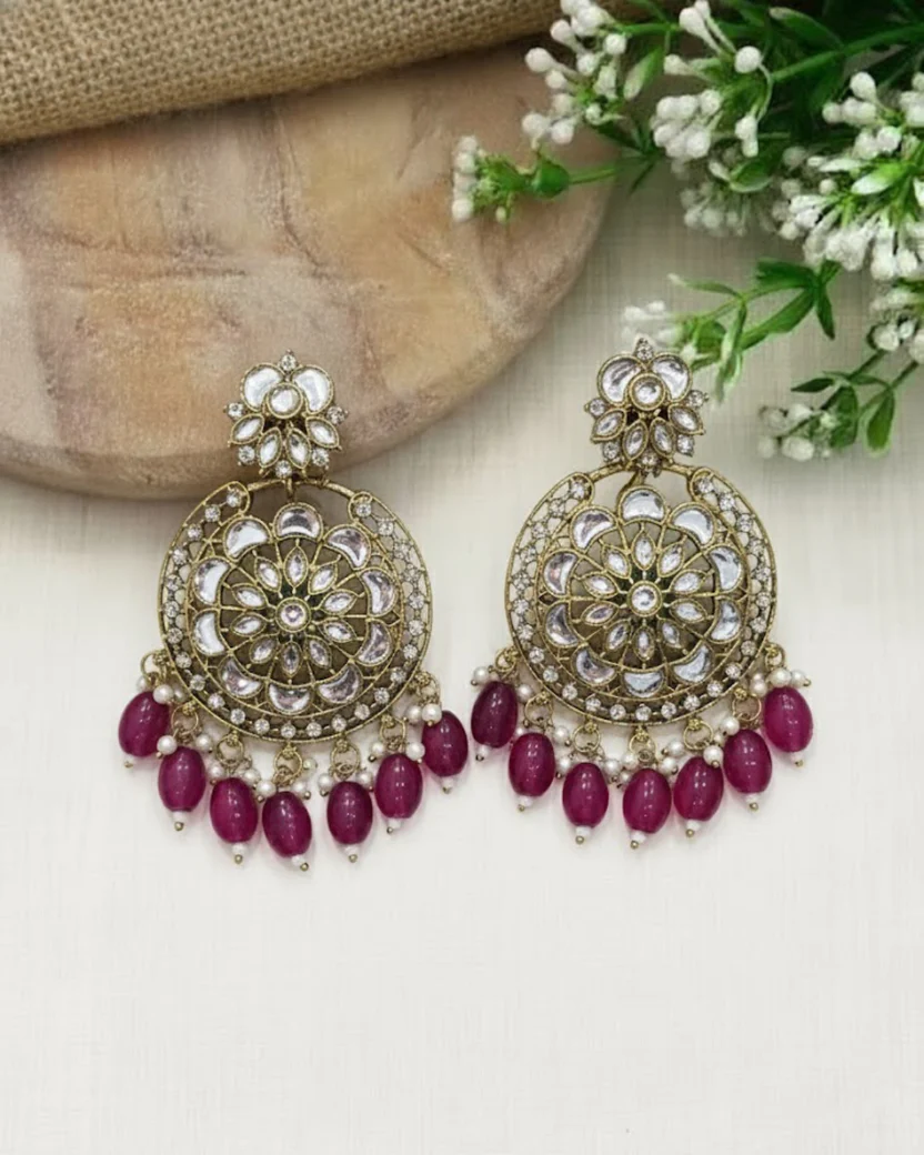 Kundan Earrings with Beads — image 3