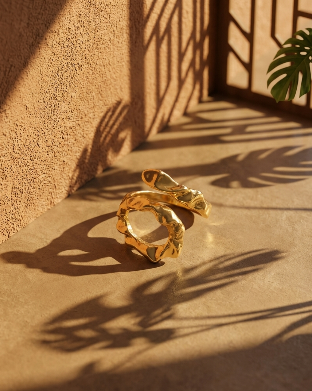 Gold Hoop Rings with Wavy Design