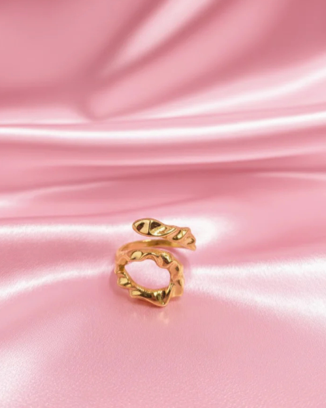 Gold Hoop Rings with Wavy Design