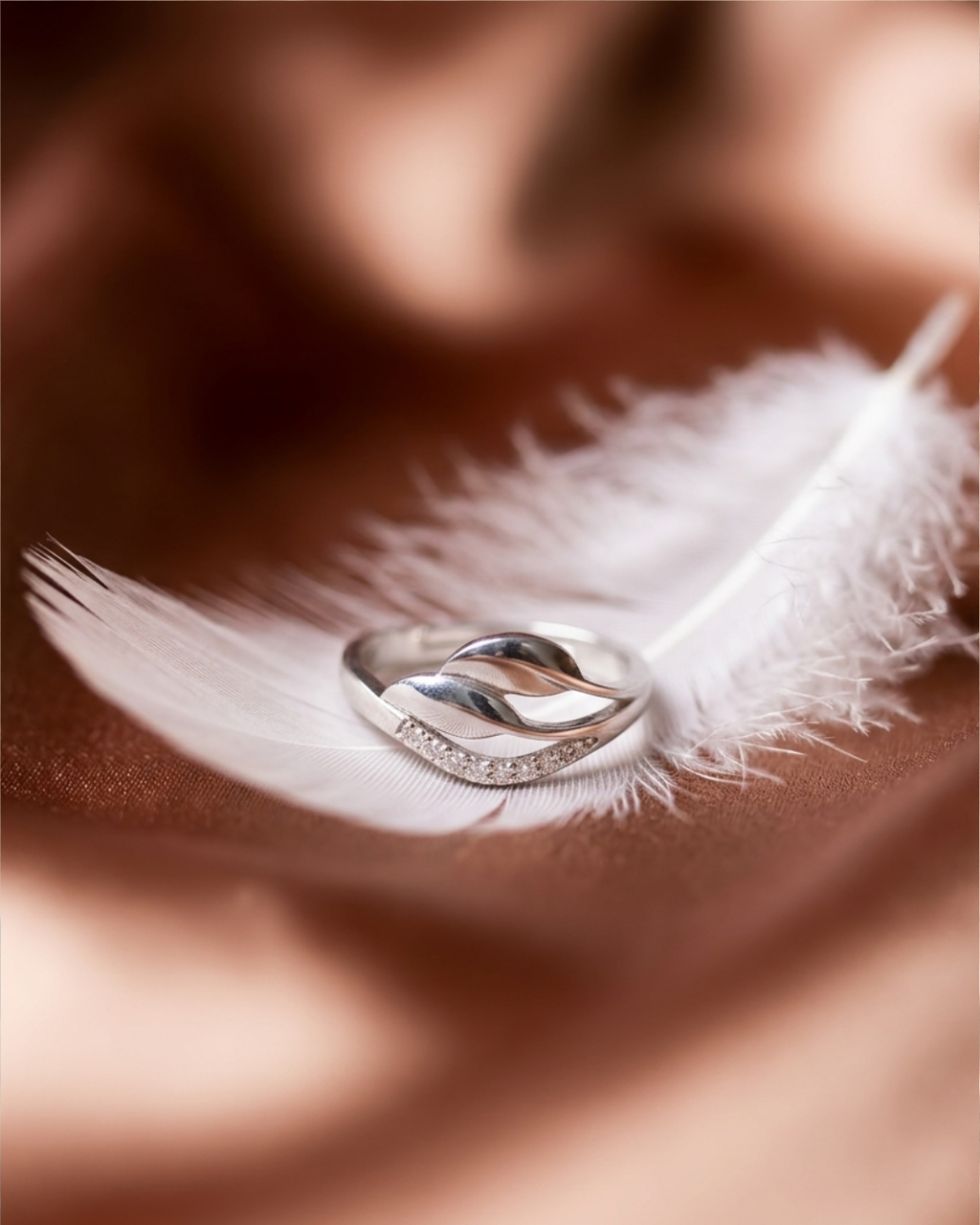 Sterling Silver Winding Wave Ring with American Diamonds