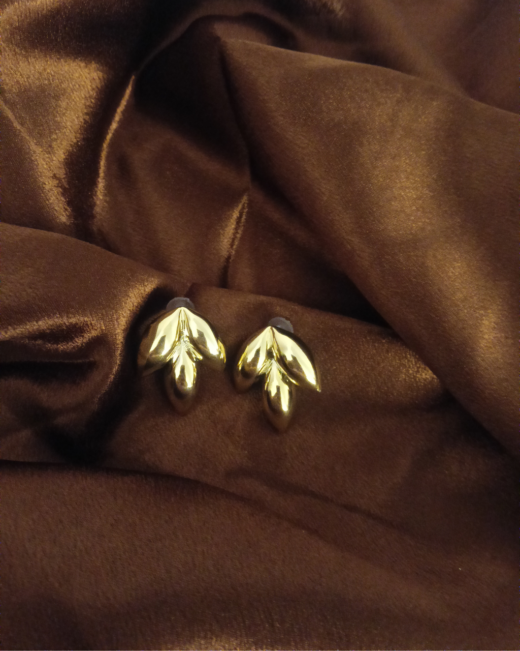 Pair Leaf Shaped Stud Earrings